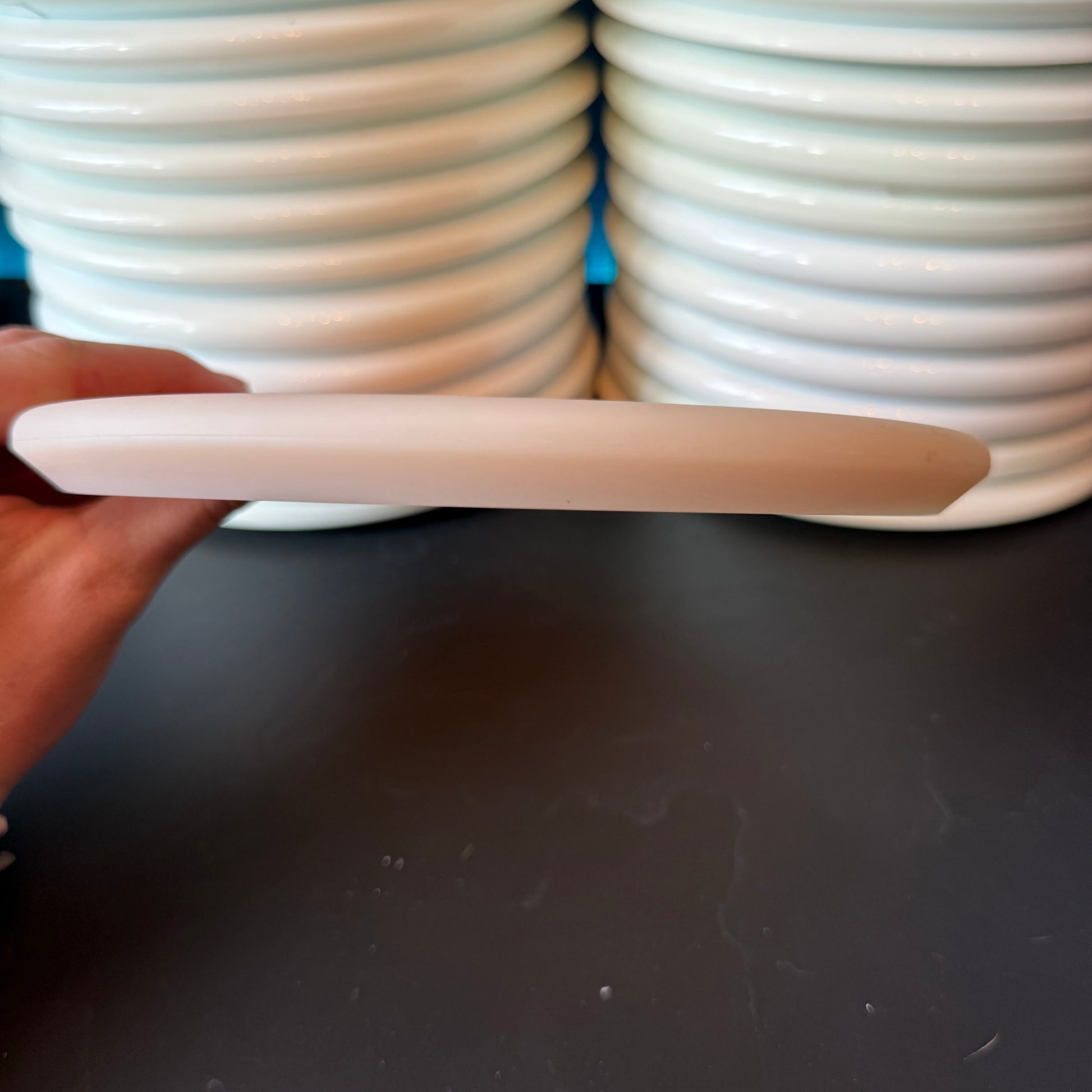 Divergent Discs UV Golem