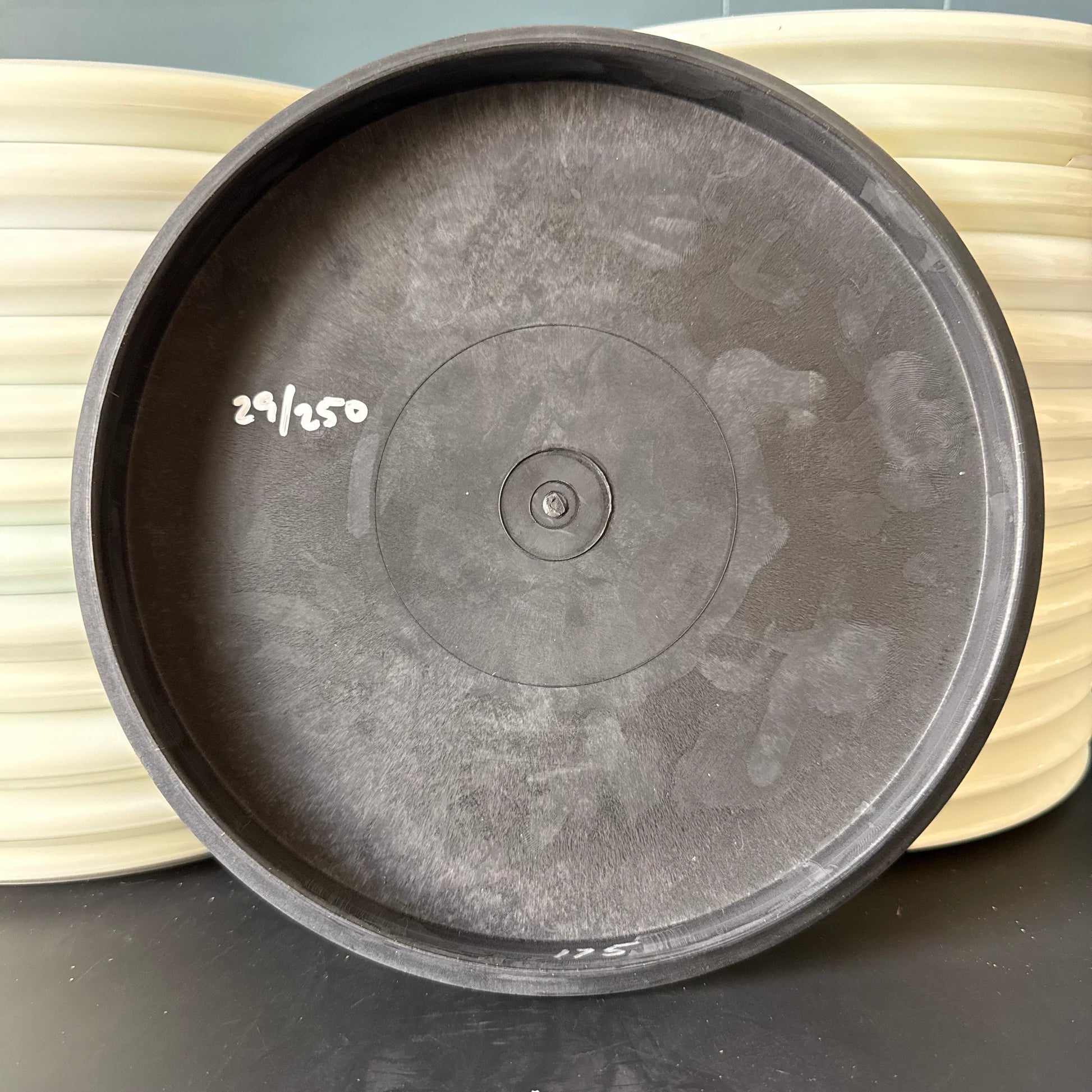 Hooligan Discs First Run Dimes 9.5/10 173g