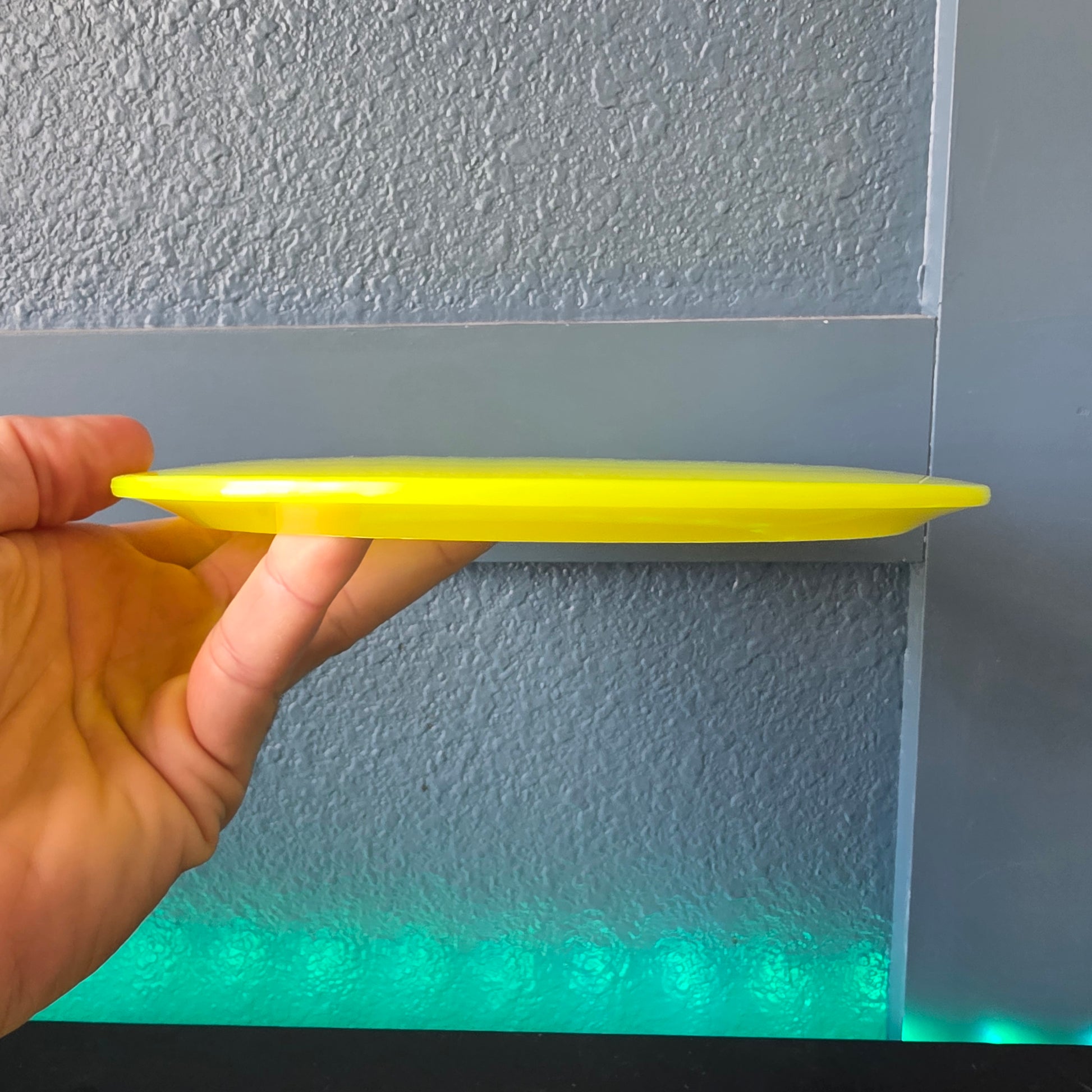 New Shield Discmania Neo Splice 174g 9.5/10