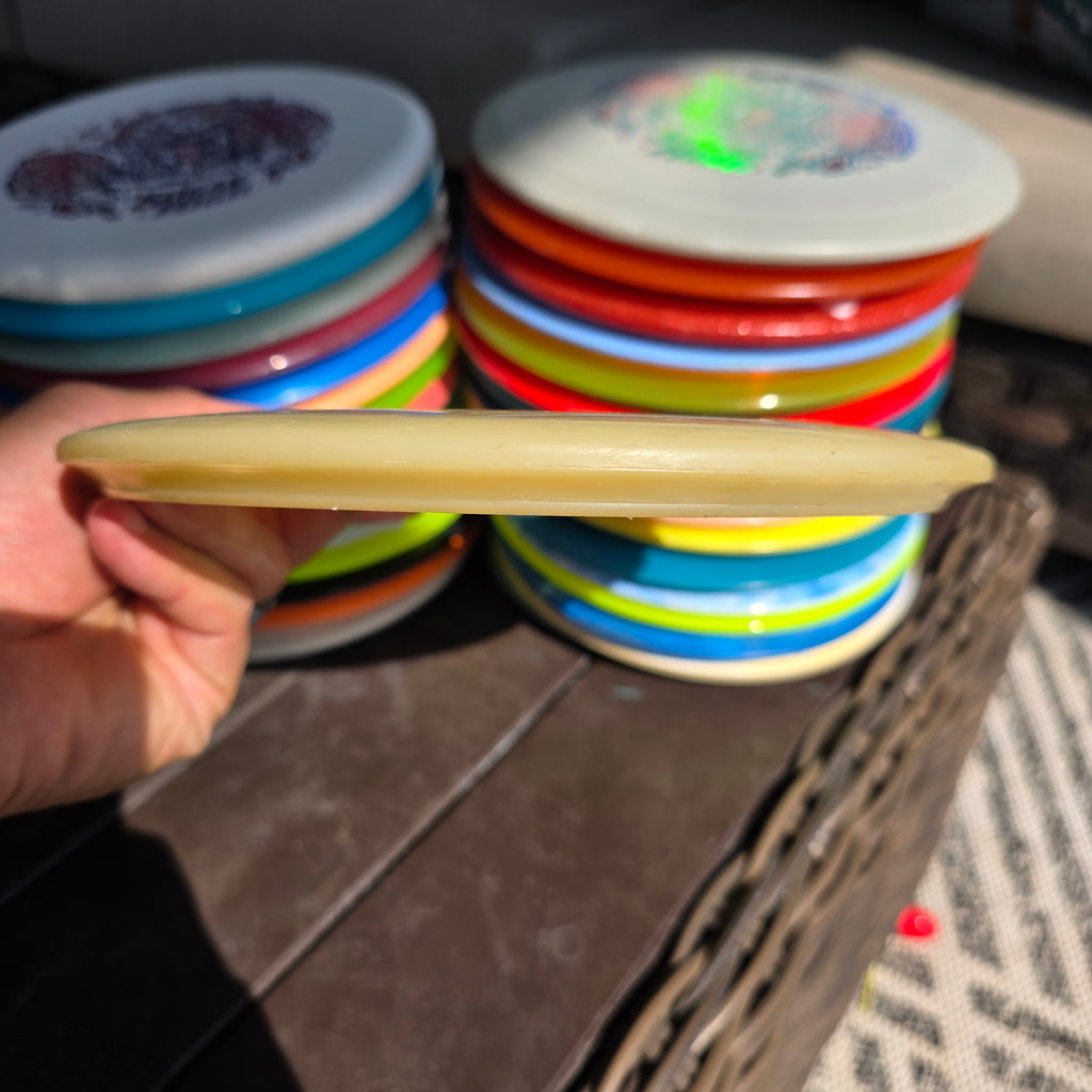 Limited Edition Discraft Z Glo Flx Wasp with no tooling 177g 7/10