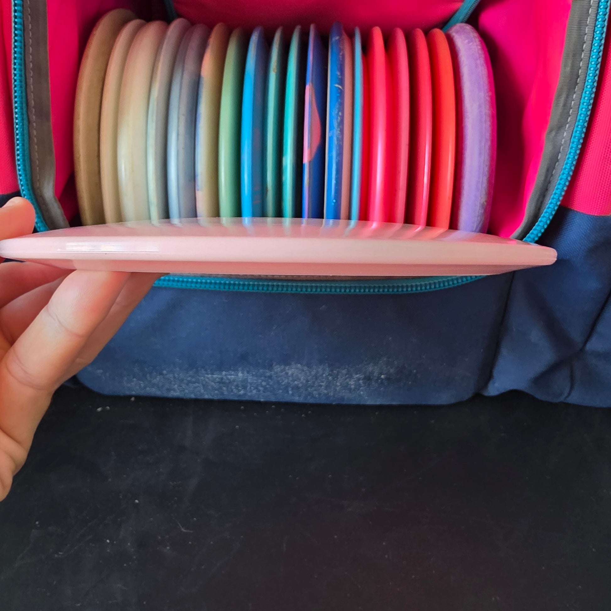 Hooligan Color Glow Primo Thread 175g stiff pop