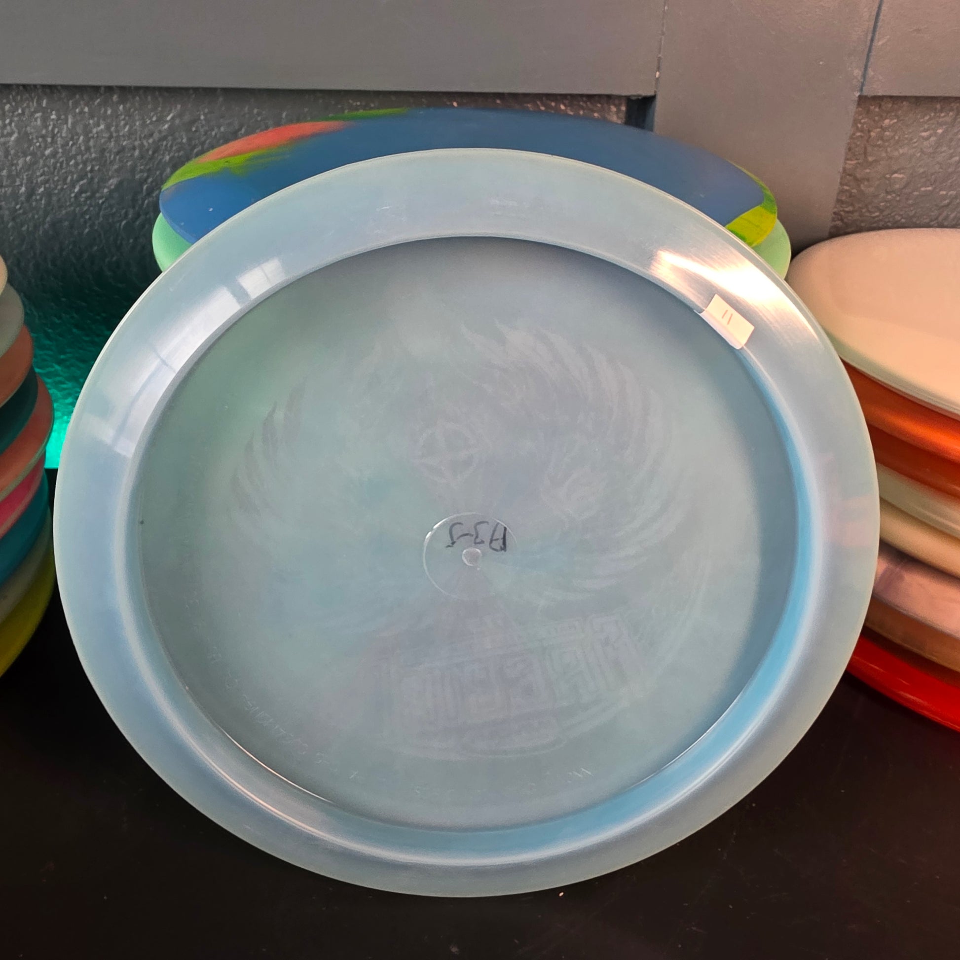 2021 Sexton Firebird Innova Color Glow Champion 173g 9.5/10