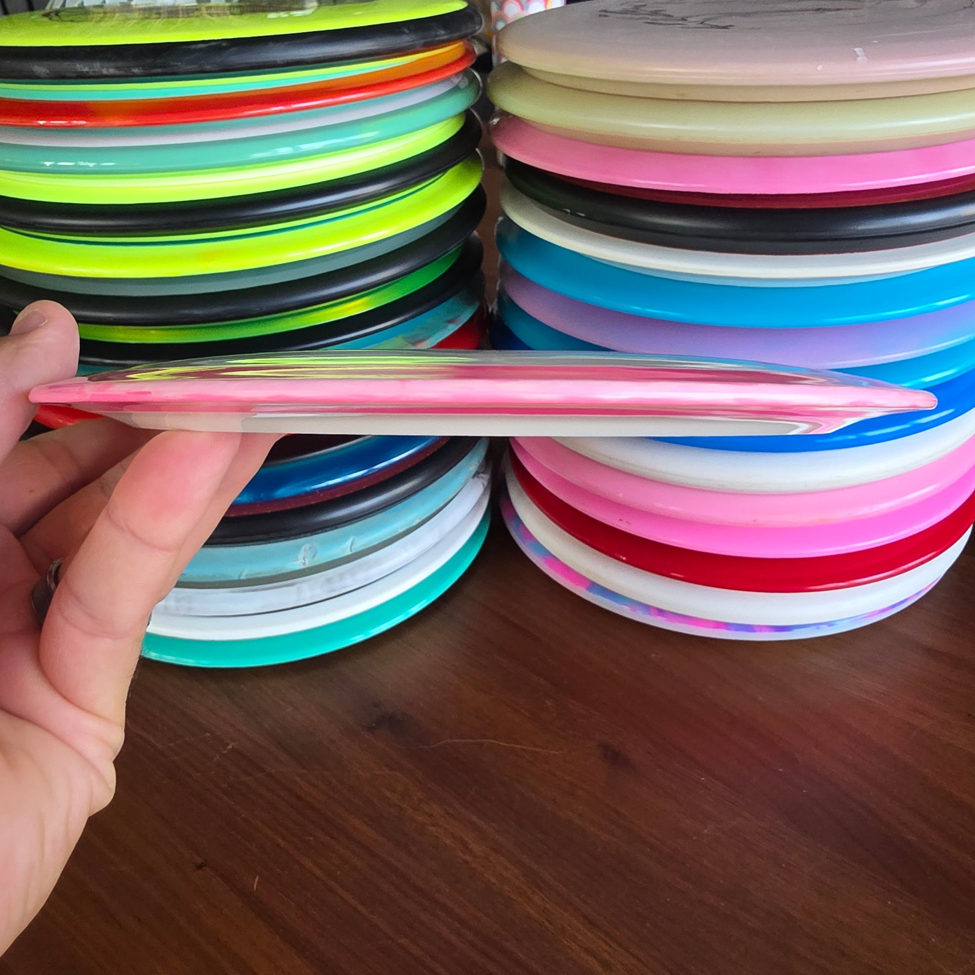 First Run Prototype Axiom Neutron Time Lapse Simon Lizotte 172g 9.5/10