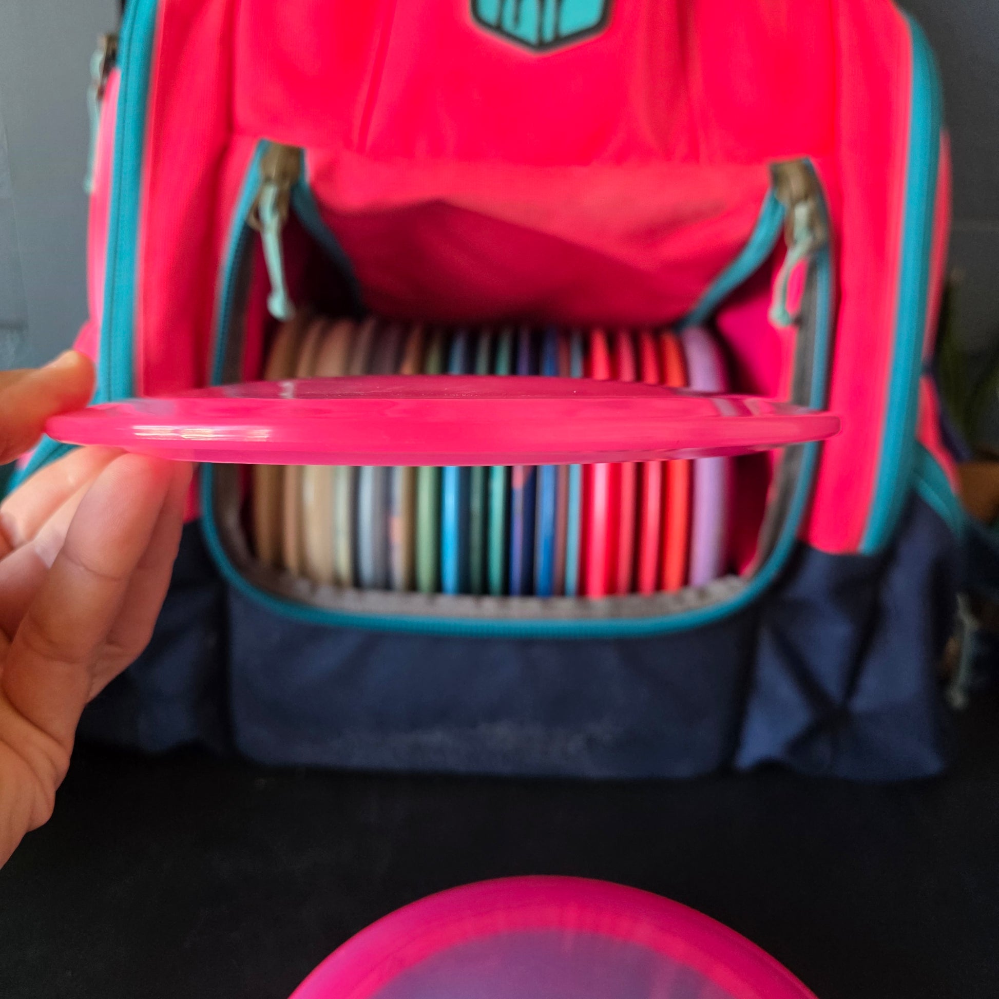 Hooligan Vision Vibe stiff pop top