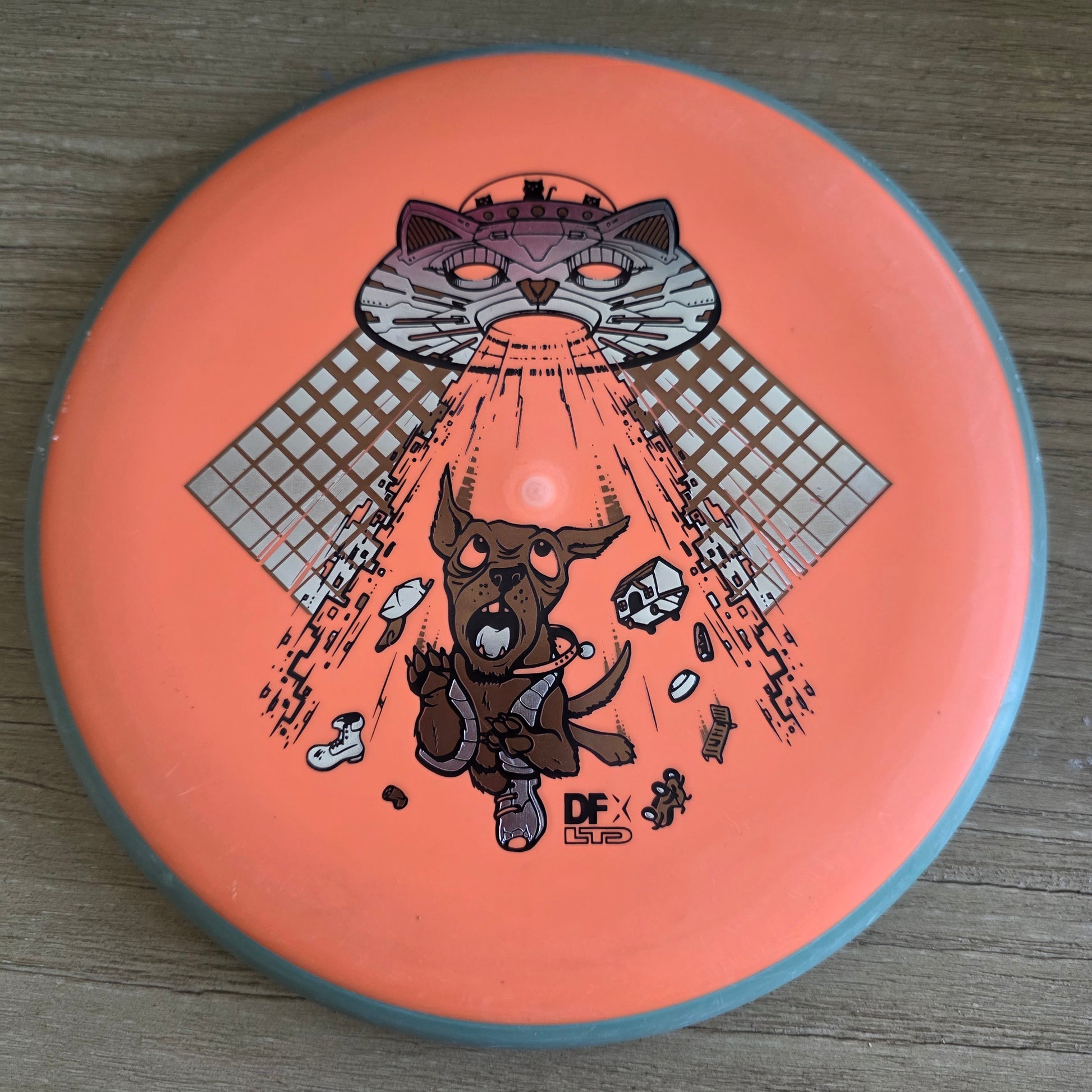 DFX Ltd Axiom Simon-Line Pixel putter with the "Extra Purrestrial" stamp 172g 7/10