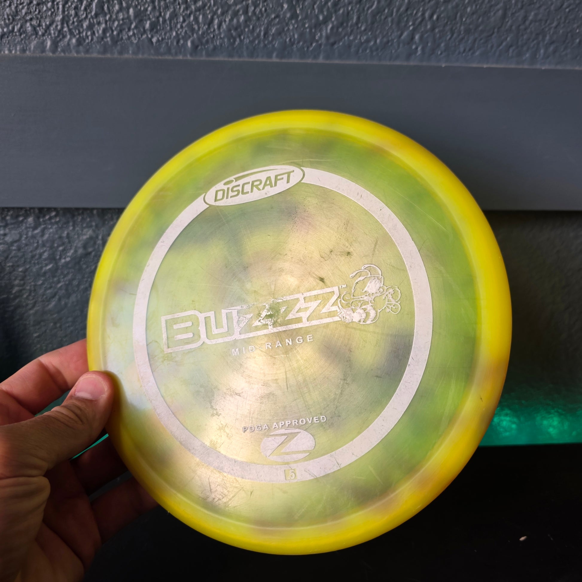 Wixom tooled PFN Discraft Pearly Z Buzzz 177g 7/10