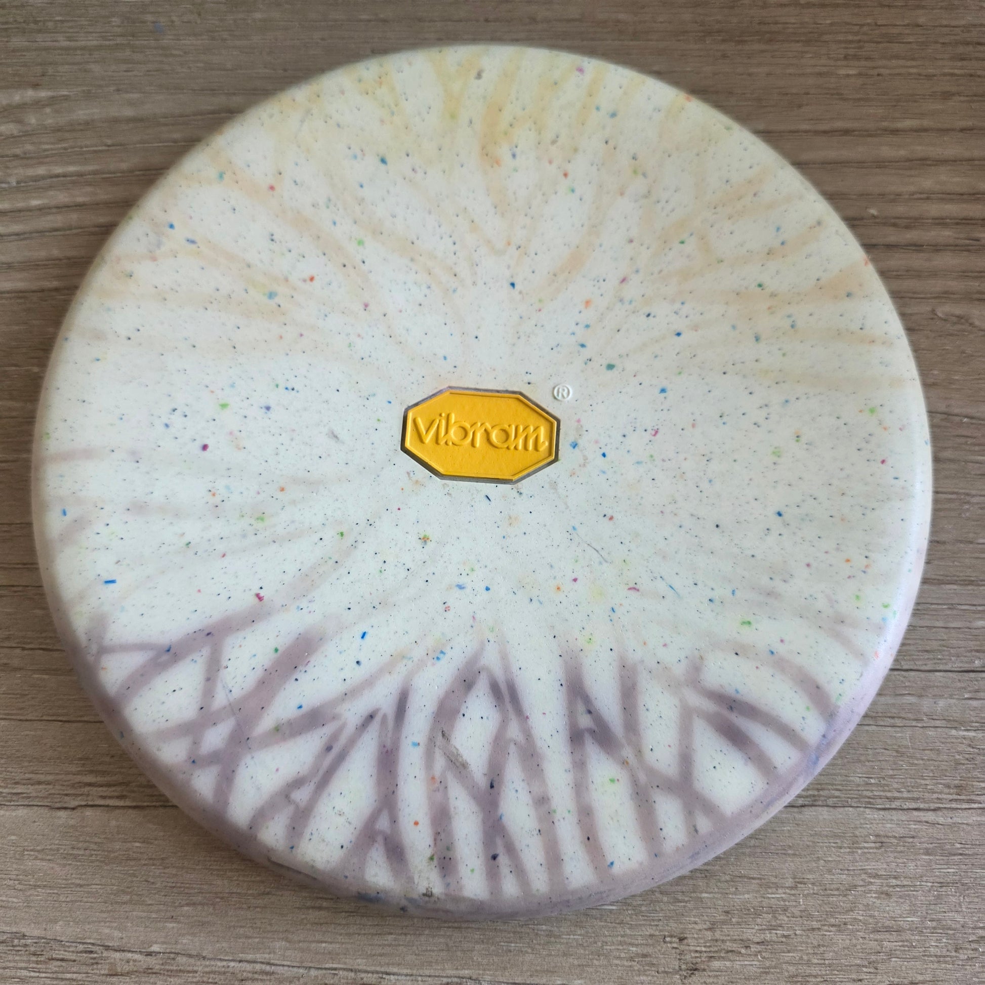 Vibram Medium VP 175g 8/10 for dye