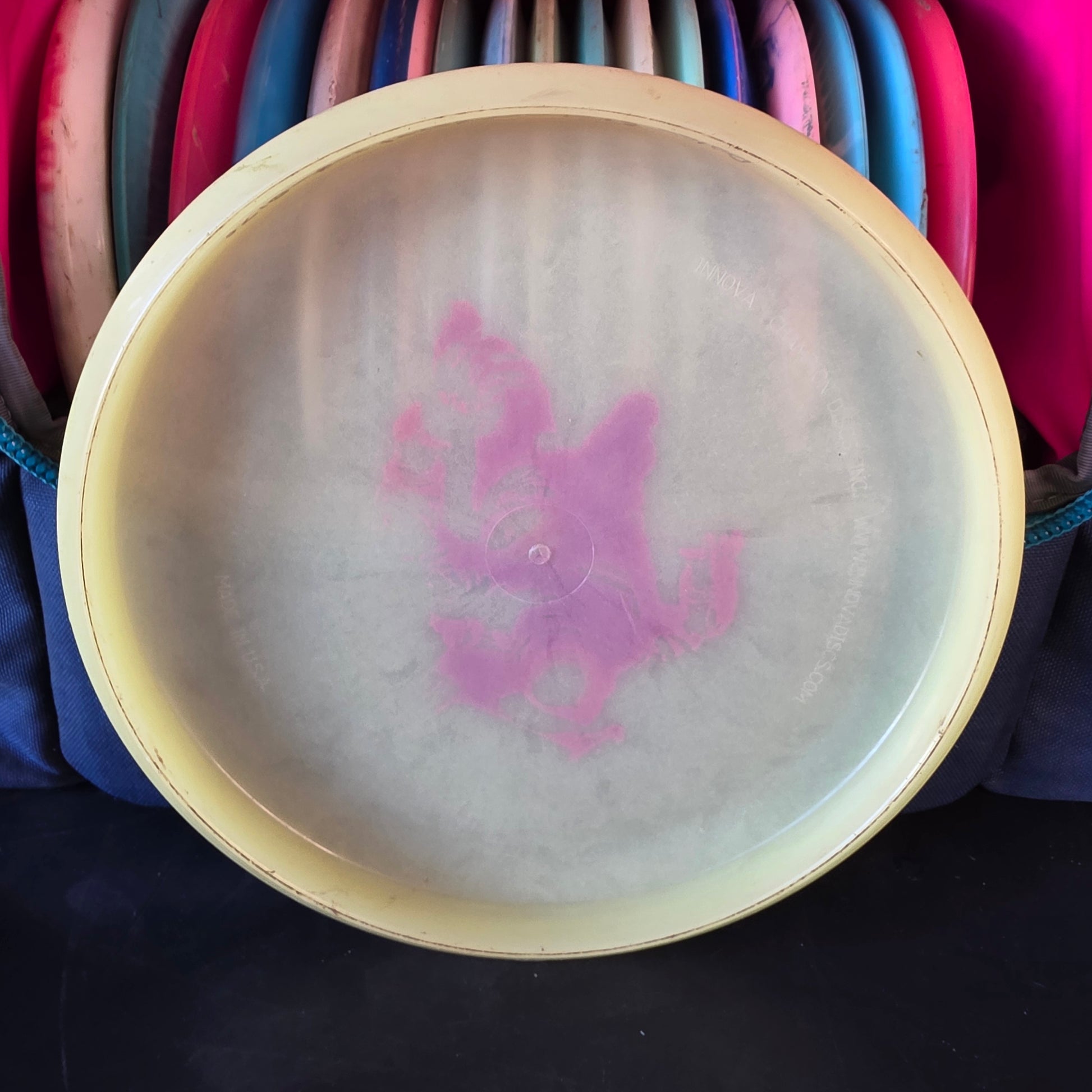 Discmania Glow C-Line P2 Innova made, 7/10 175g