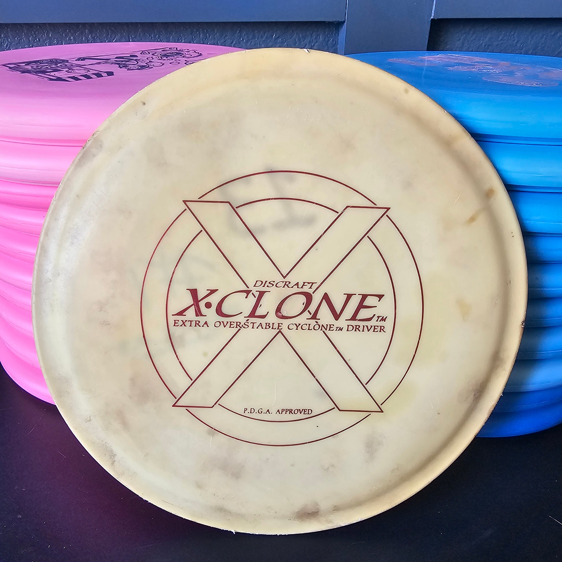 Discraft Xclone Pfn Cyclone walled lake tooling 176g, pat #s, 6/10, inked