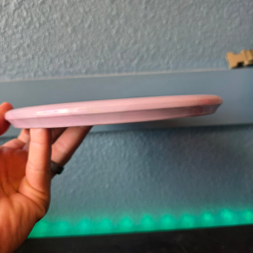 Discmania Razor Claw 1 Lux Vapor Tactic(P4) Huk labs dye 177g 8.5/10