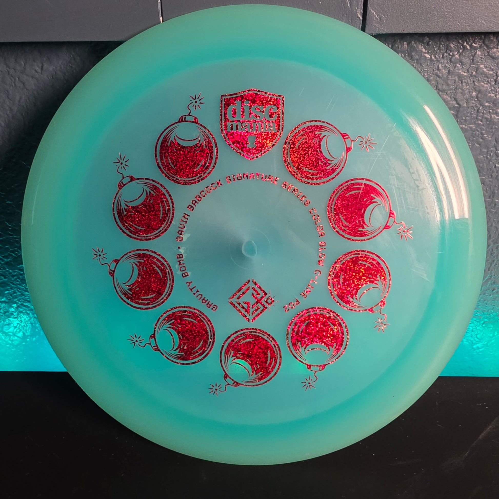 Limited edition Gravity Bomb discmania color glow pd2 174g 8/10