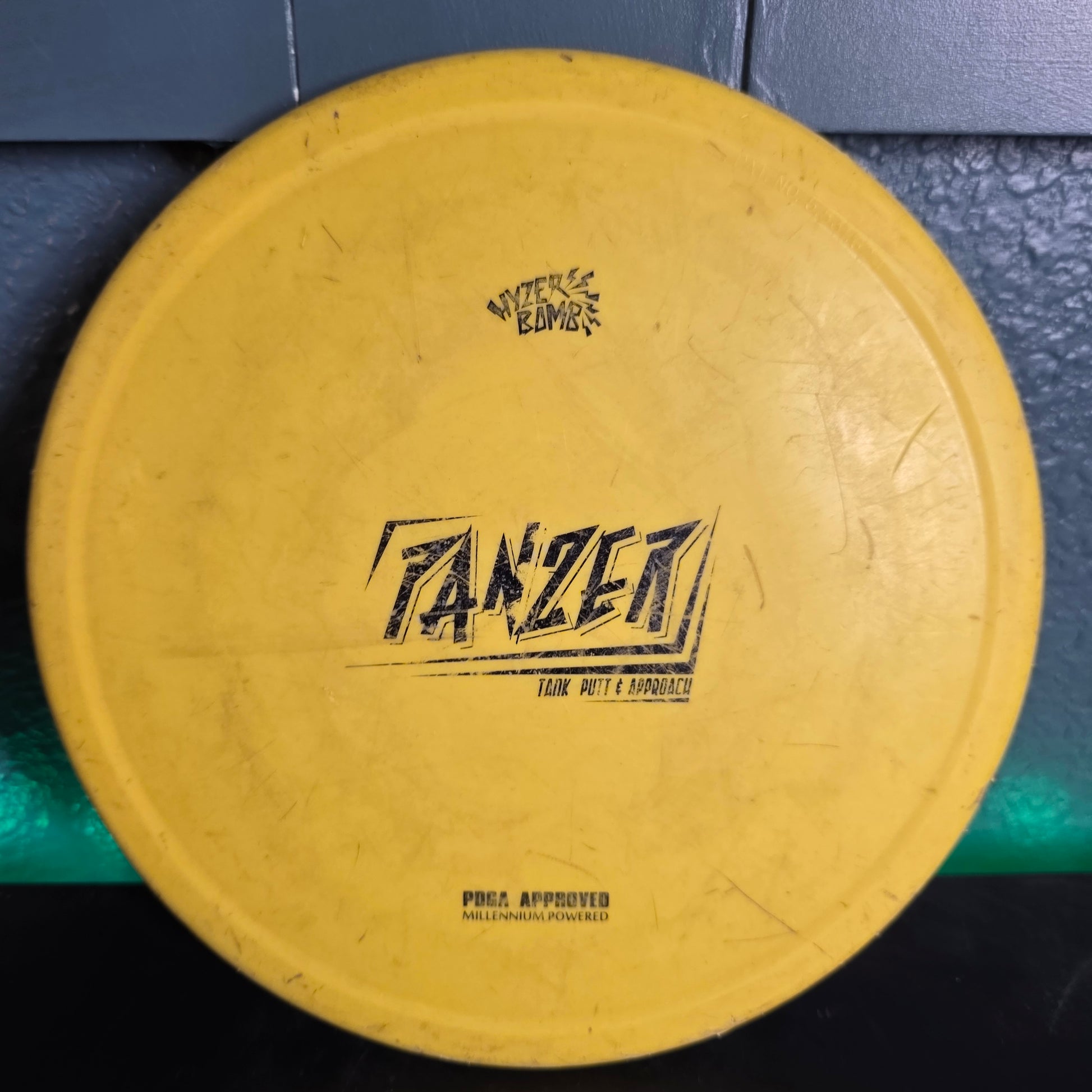 Oop penned Hyzerbomb r-pro Panzer 172g 5/10