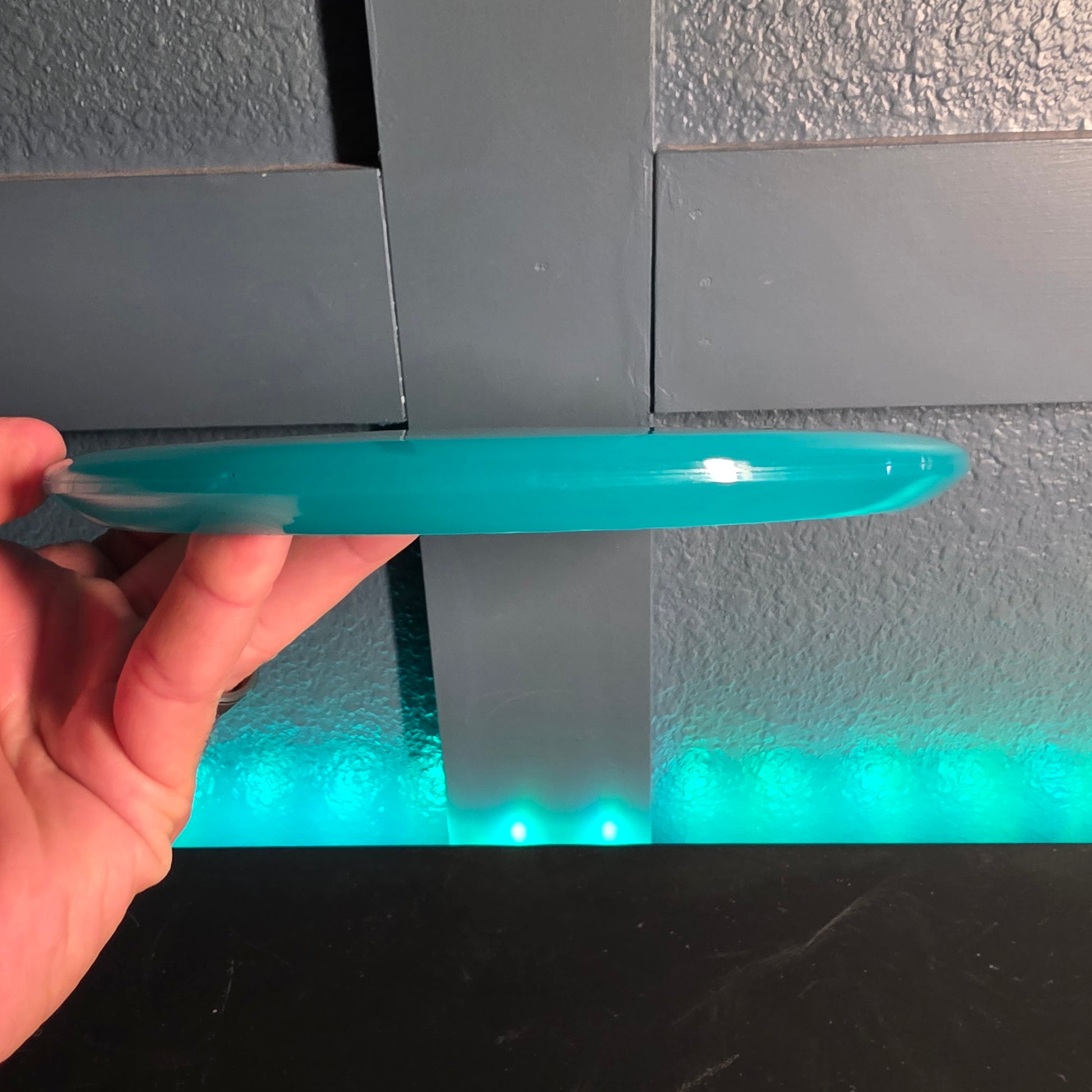 Sword and Sheild Discmania Stamped Color Glow Md1 180g 9.5/10