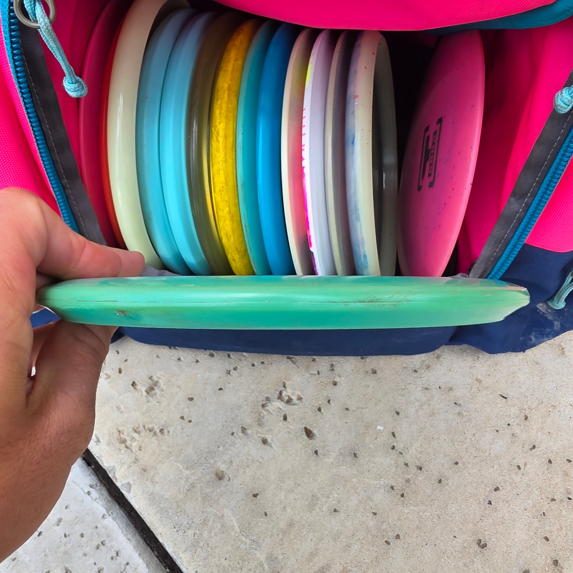 Huk dyed Discmania Crowned Eagle Color Glow Md3 inked 6/10 180g